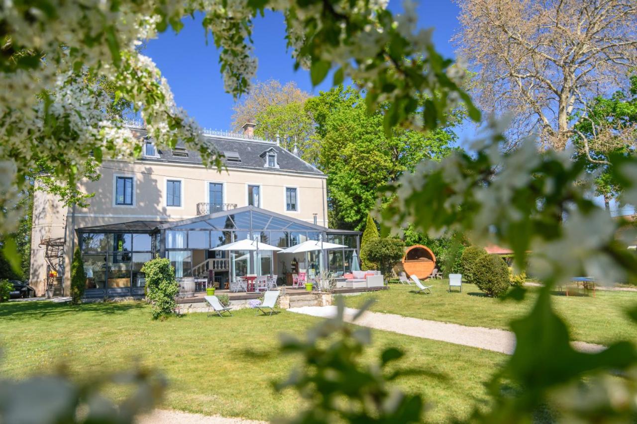 Chateau De La Villeneuve Saint-Marcel  Exterior photo